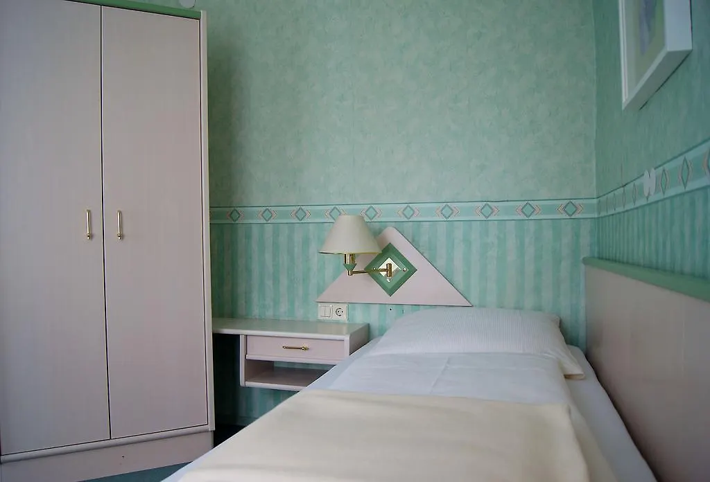 *** Guest house Hotel Garni Promenade Weissenhorn Germany